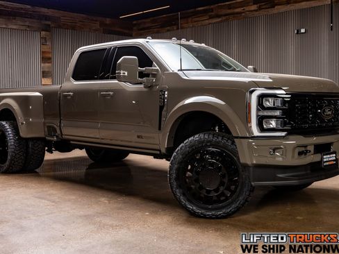 Used 2026 Ford F450 King Ranch w/ Chrome Package image 1