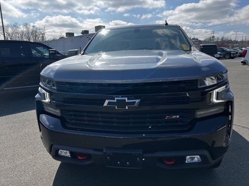 Used 2021 Chevrolet Silverado 1500 LT Trail Boss image 3