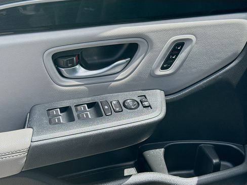 Certified 2024 Honda Pilot EX-L image 16