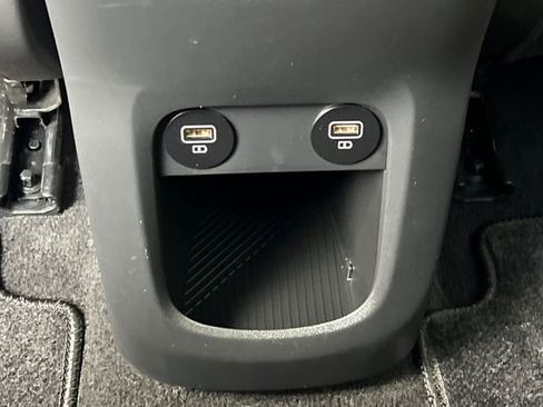 Certified 2024 Hyundai Ioniq 5 Limited RWD image 16
