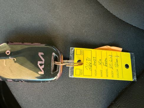 Used 2022 Kia Forte GT-Line image 29