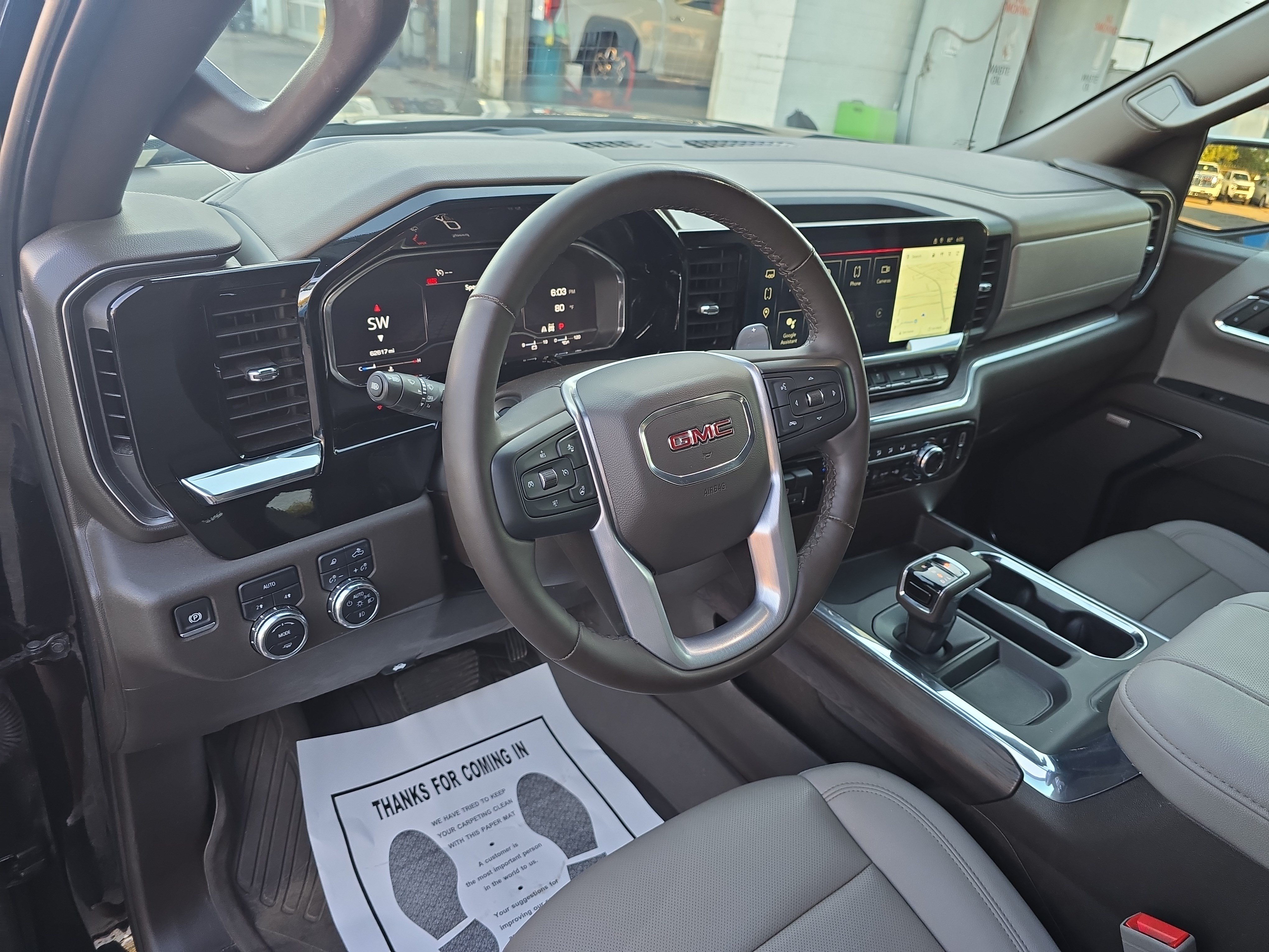 Used 2024 GMC Sierra 1500 SLT w/ SLT Premium Plus Package AWD/4WD image 17