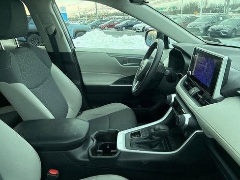 Used 2023 Toyota RAV4 XLE image 21