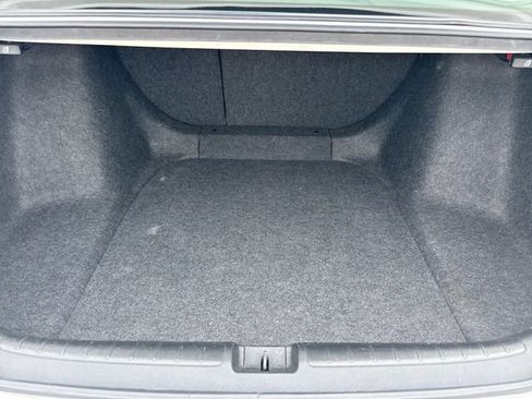 Used 2018 Honda Accord Touring image 25