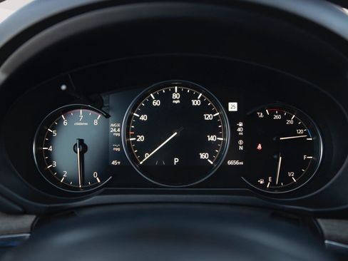 Used 2025 MAZDA CX-5 Signature image 4