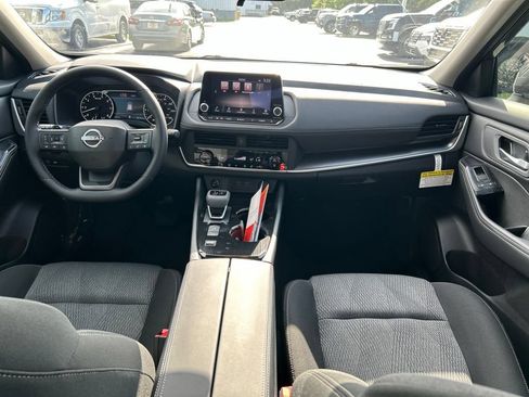 New 2026 Nissan Rogue SV FWD image 11