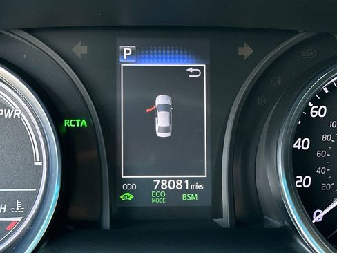 Used 2018 Toyota Camry LE w/ Audio Package FWD image 20