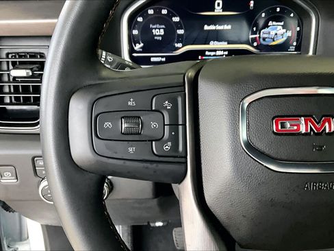 Used 2024 GMC Sierra 2500 AT4 w/ AT4 Premium Plus Package AWD/4WD image 24