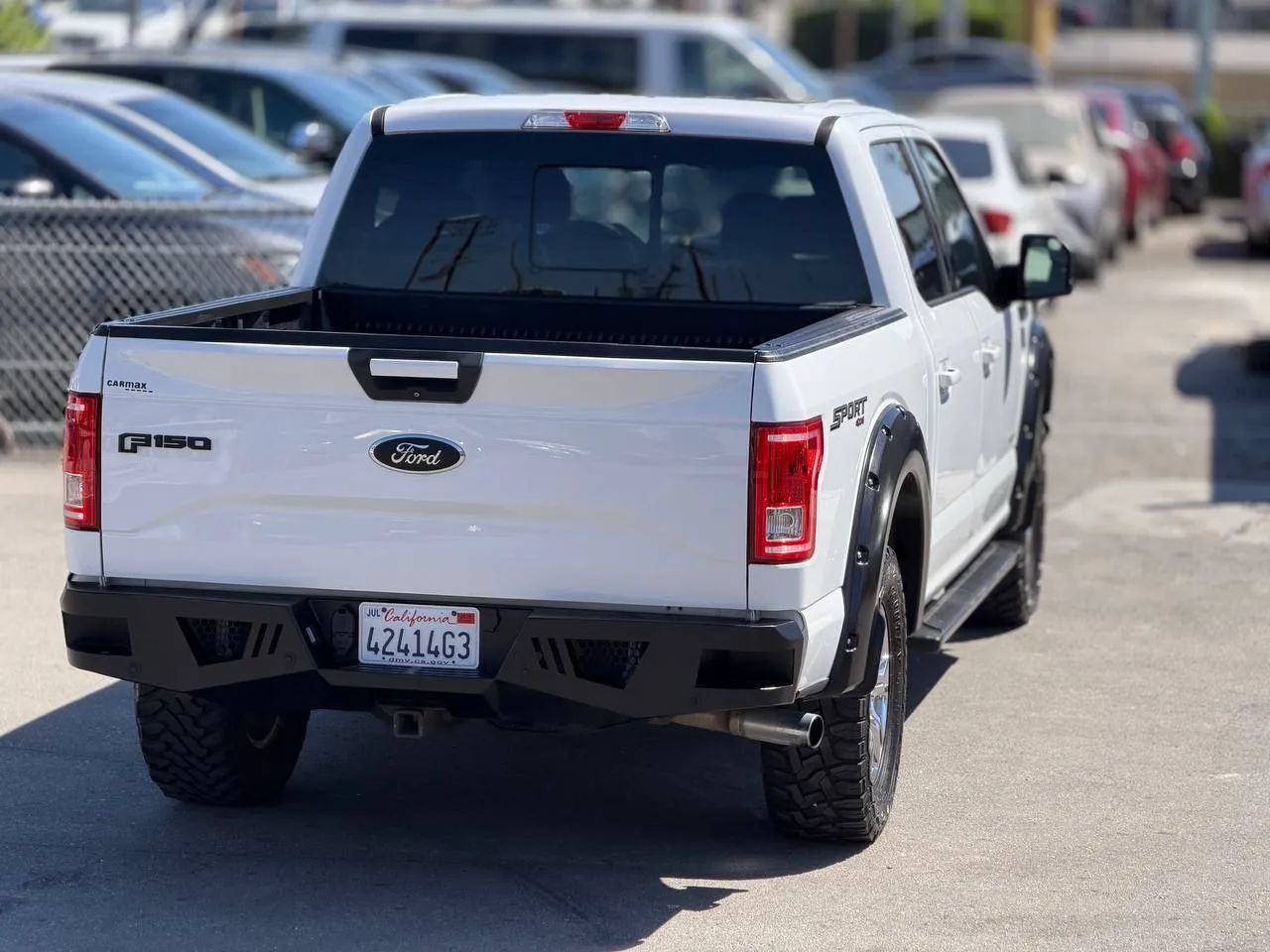 Used 2016 Ford F150 XLT w/ Equipment Group 302A Luxury AWD/4WD image 18