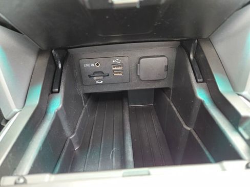 Used 2015 Ford Explorer Sport w/ Equipment Group 401A AWD/4WD image 30