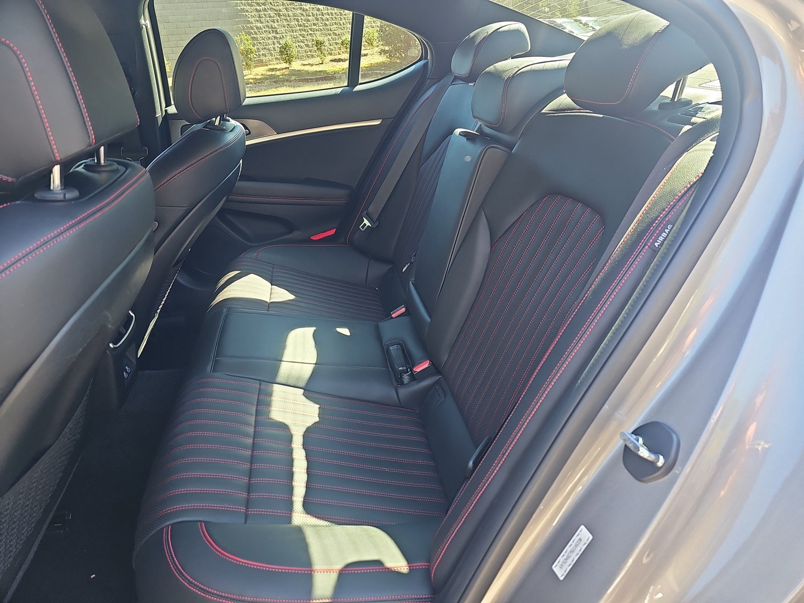 Used 2025 Genesis G70 2.5T w/ Sport Prestige Package RWD image 30