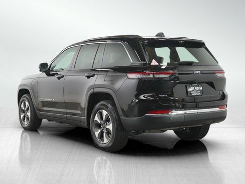 Used 2022 Jeep Grand Cherokee Limited 4xe w/ Luxury Tech Group II AWD/4WD image 3