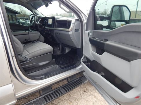 Used 2024 Ford F350 XL image 19