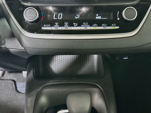 Used 2024 Toyota Corolla LE FWD image 22
