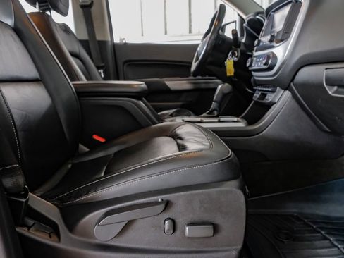 Used 2017 Chevrolet Colorado ZR2 w/ LPO, Premium Interior Package AWD/4WD image 31