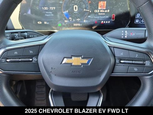 Used 2025 Chevrolet Blazer EV LT FWD image 12