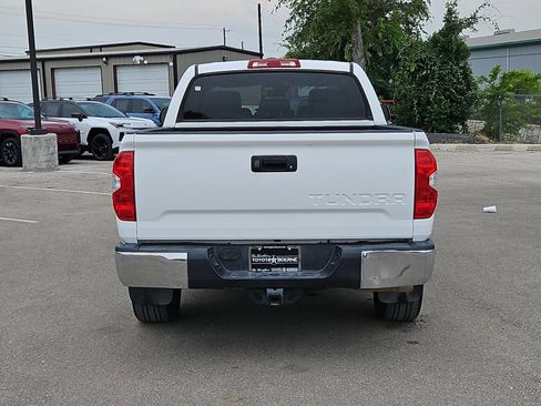 Certified 2019 Toyota Tundra SR5 RWD image 4