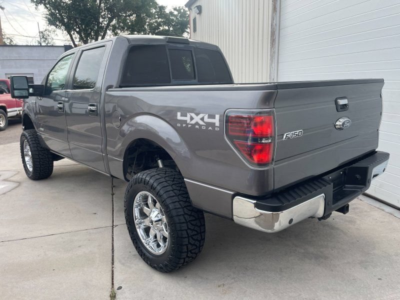 Used 2012 Ford F150 XLT w/ XLT Chrome Pkg AWD/4WD image 3