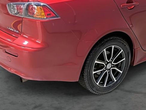 Used 2017 Mitsubishi Lancer Sedan image 12