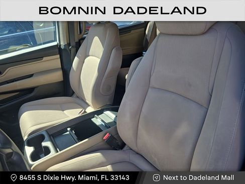Used 2022 Honda Odyssey EX image 15