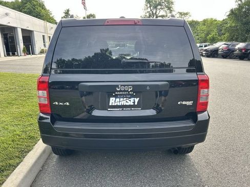 Used 2017 Jeep Patriot Sport AWD/4WD image 7