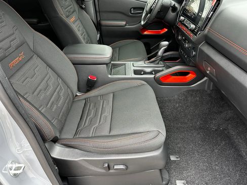 New 2026 Nissan Frontier Pro-X w/ Pro-X Convenience Package image 13