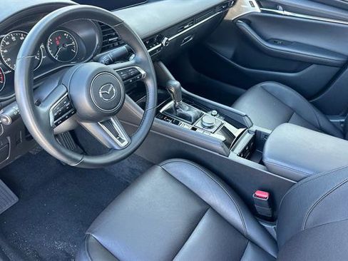 Certified 2025 MAZDA MAZDA3 2.5 Turbo Sedan w/Premium Plus image 8