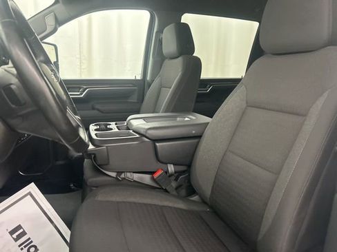 Used 2025 Chevrolet Silverado 2500 LT w/ Safety Package image 7