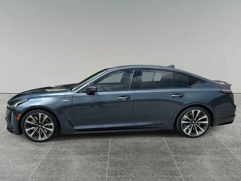 Used 2022 Cadillac CT5 V Blackwing w/ Parking Package RWD image 2