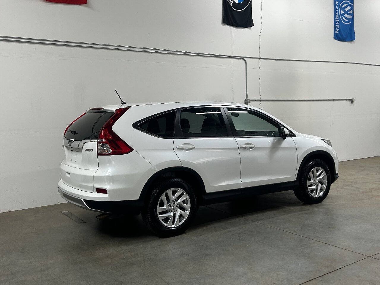 Used 2016 Honda CR-V EX image 3