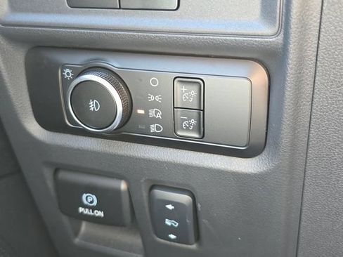 Used 2024 Ford Expedition Limited AWD/4WD image 24