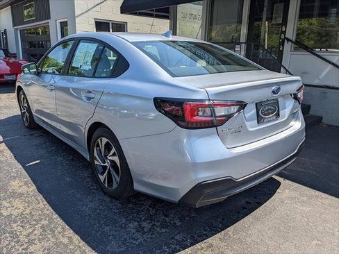 Used 2025 Subaru Legacy Premium AWD/4WD image 3