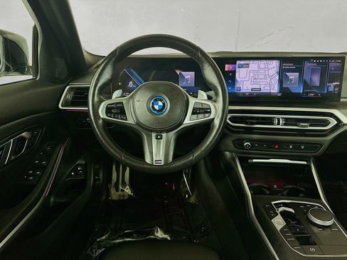 Used 2023 BMW 330e xDrive w/ M Sport Package AWD/4WD image 21