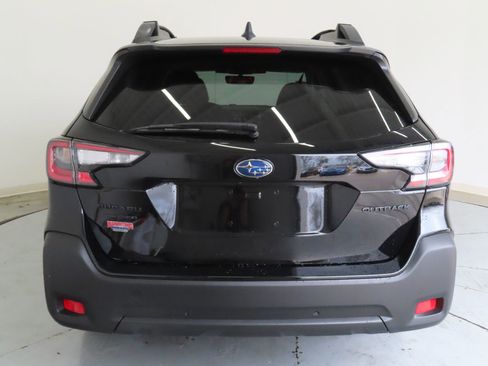 Certified 2025 Subaru Outback Onyx Edition image 6