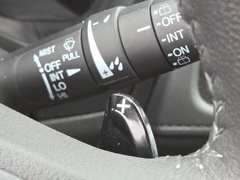 Used 2022 Honda HR-V EX-L image 31