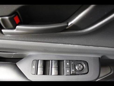 Used 2025 Toyota Prius LE FWD image 16