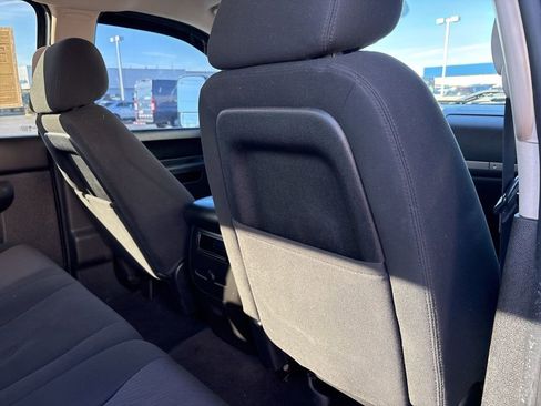 Used 2014 GMC Sierra 2500 SLE w/ Suspension Package, Off-Road image 14