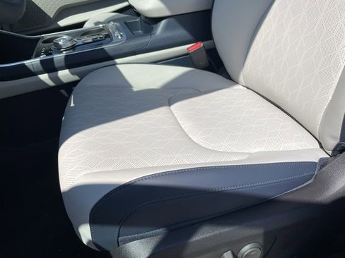 New 2026 Kia Carnival SX image 21