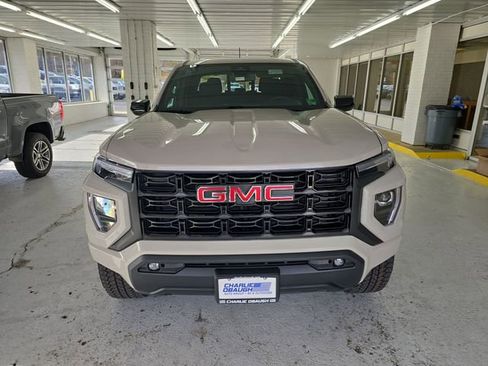 New 2026 GMC Canyon Elevation w/ Convenience Package image 16