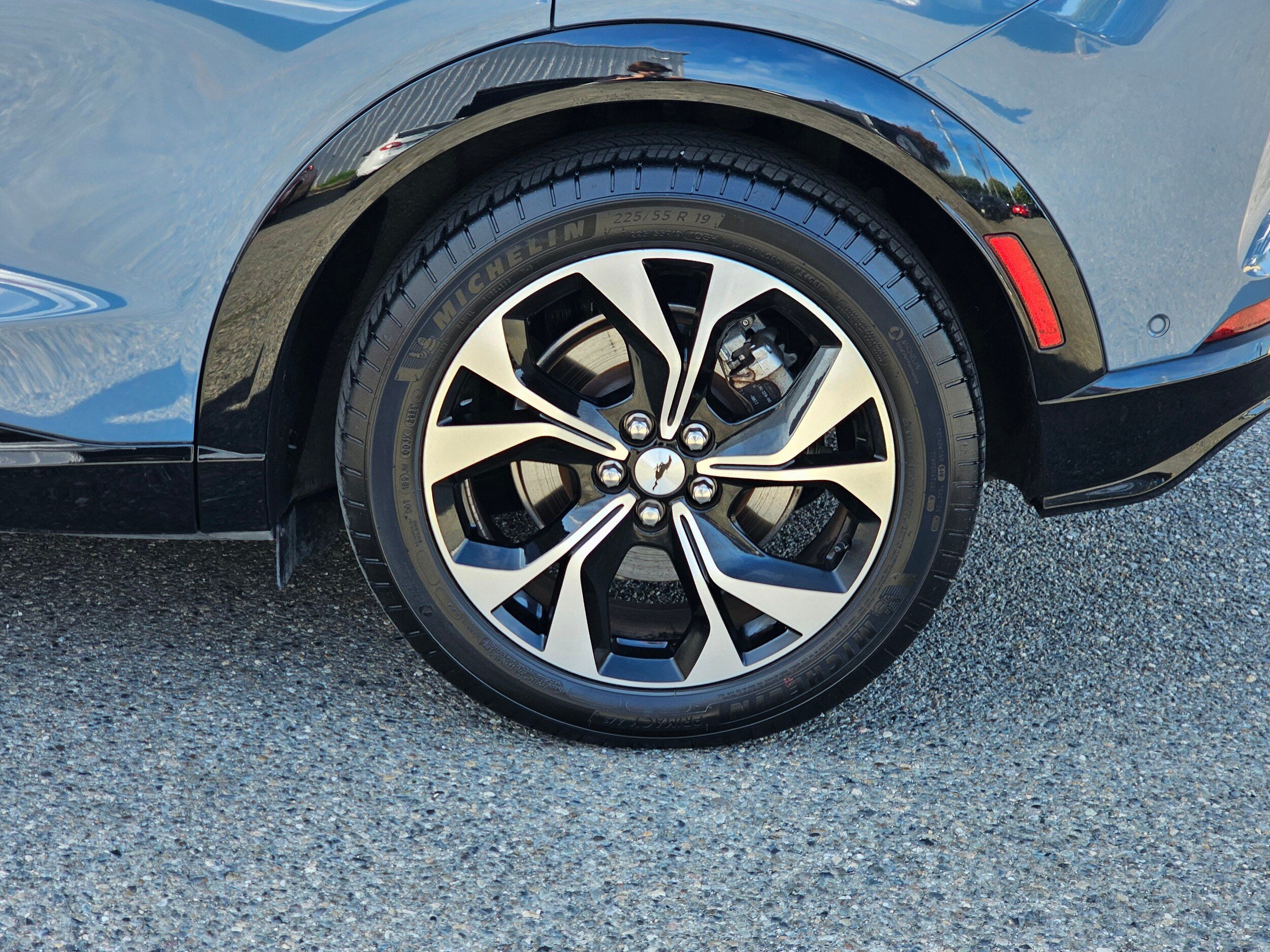 Used 2023 Ford Mustang Mach-E Premium AWD/4WD image 9
