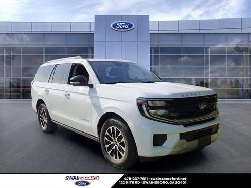 Used 2025 Ford Expedition Platinum AWD/4WD image 1