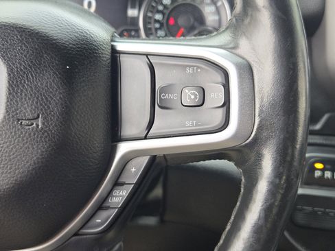 Used 2019 RAM 1500 Big Horn image 30