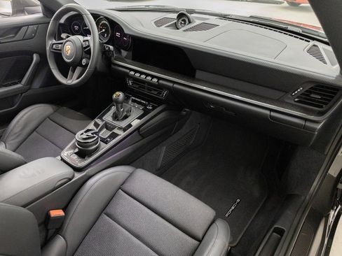 Used 2022 Porsche 911 GT3 image 25