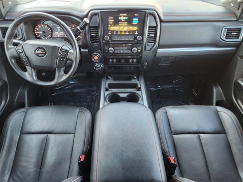 Used 2021 Nissan Titan PRO-4X w/ Pro-4x Convenience Package image 21