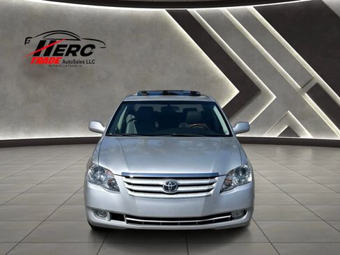 Used 2007 Toyota Avalon Limited FWD image 9