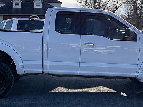 Used 2018 Ford F150 XLT w/ Equipment Group 301A Mid image 6