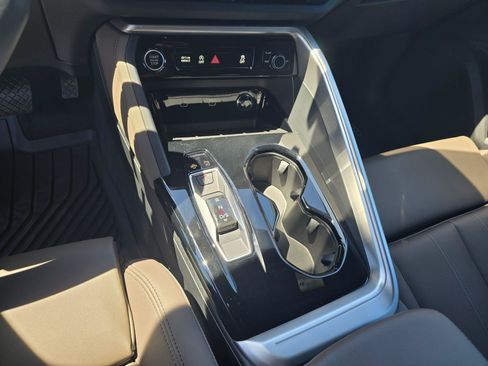 Certified 2025 Audi Q5 Premium w/ Premium Plus AWD/4WD image 21