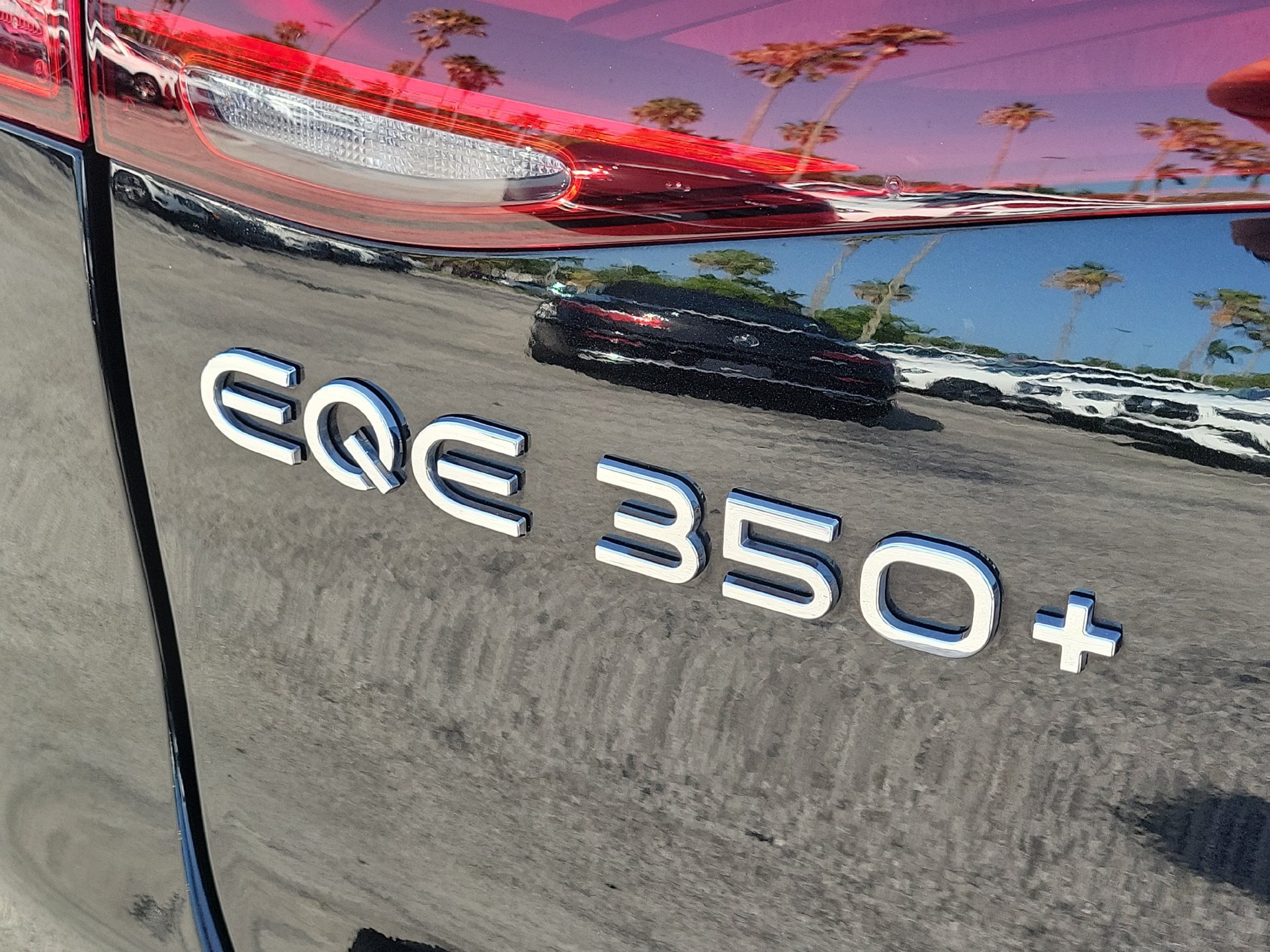 Used 2023 Mercedes-Benz EQE 350+ SUV image 7