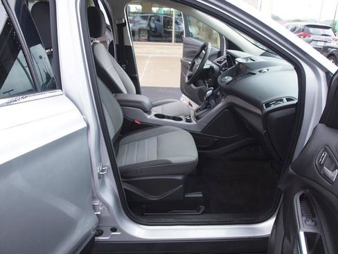 Used 2015 Ford Escape SE w/ Equipment Group 201A AWD/4WD image 6