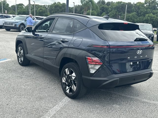 Certified 2025 Hyundai Kona SEL AWD/4WD image 8